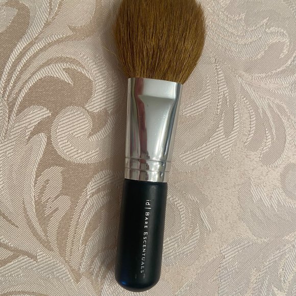 BareMinerals Flawless Application Face Brush Black Handle New; no pkg - Picture 1 of 3